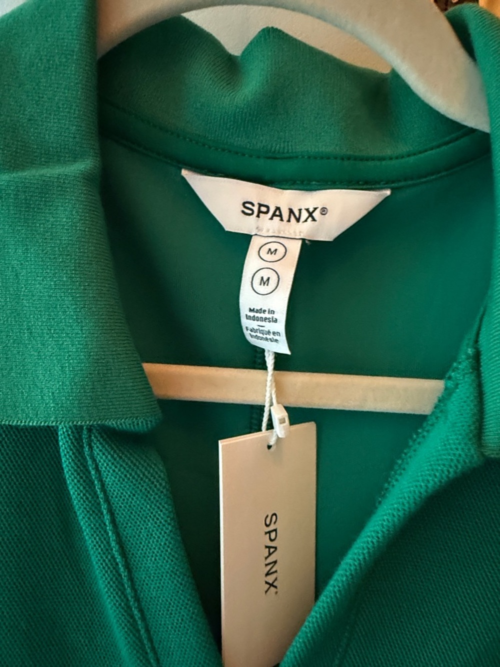 SPANX Emerald Green Sleeveless Polo Dress with Contrast Trim NWT medium - Picture 2 of 3